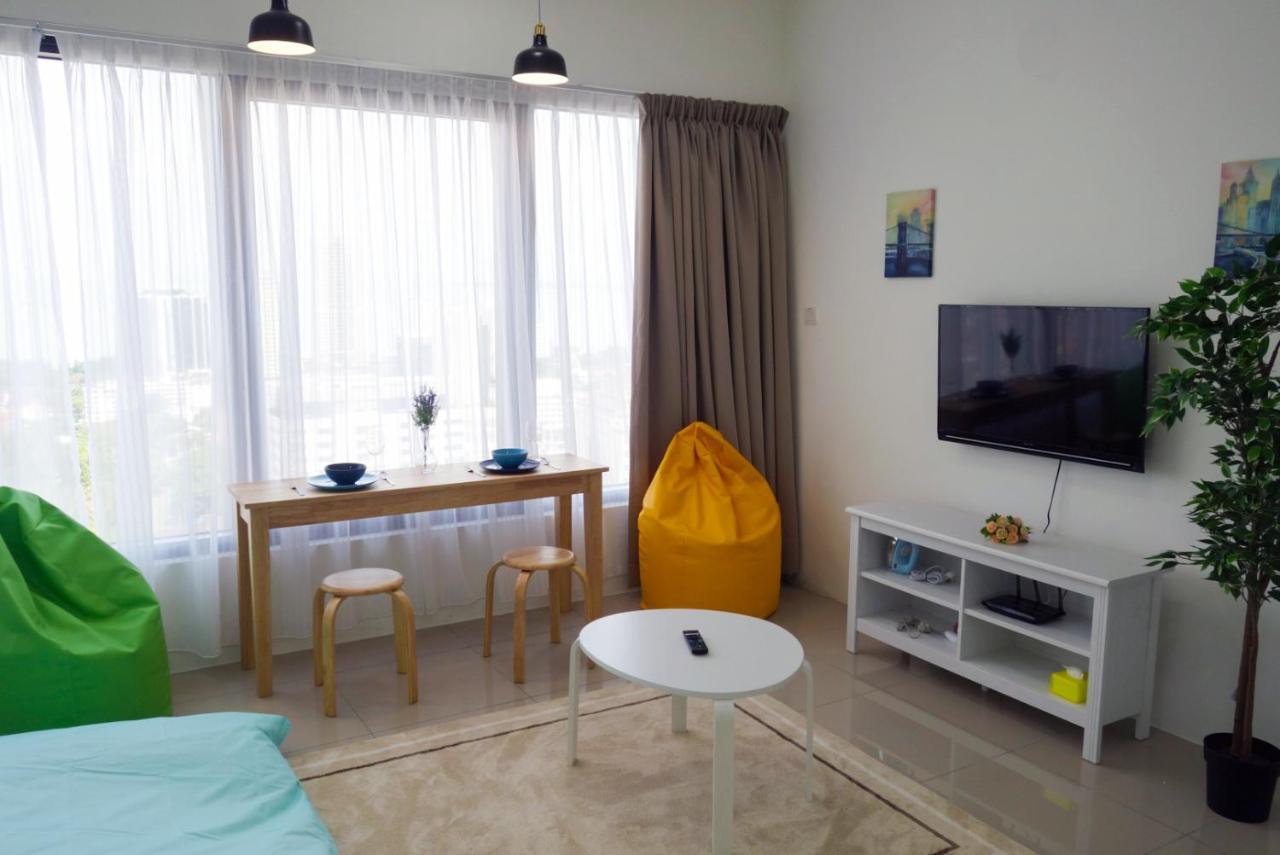 Apartment Tropicana 218 Macalister George Town