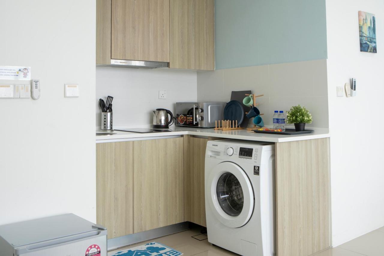 Apartment Tropicana 218 Macalister George Town