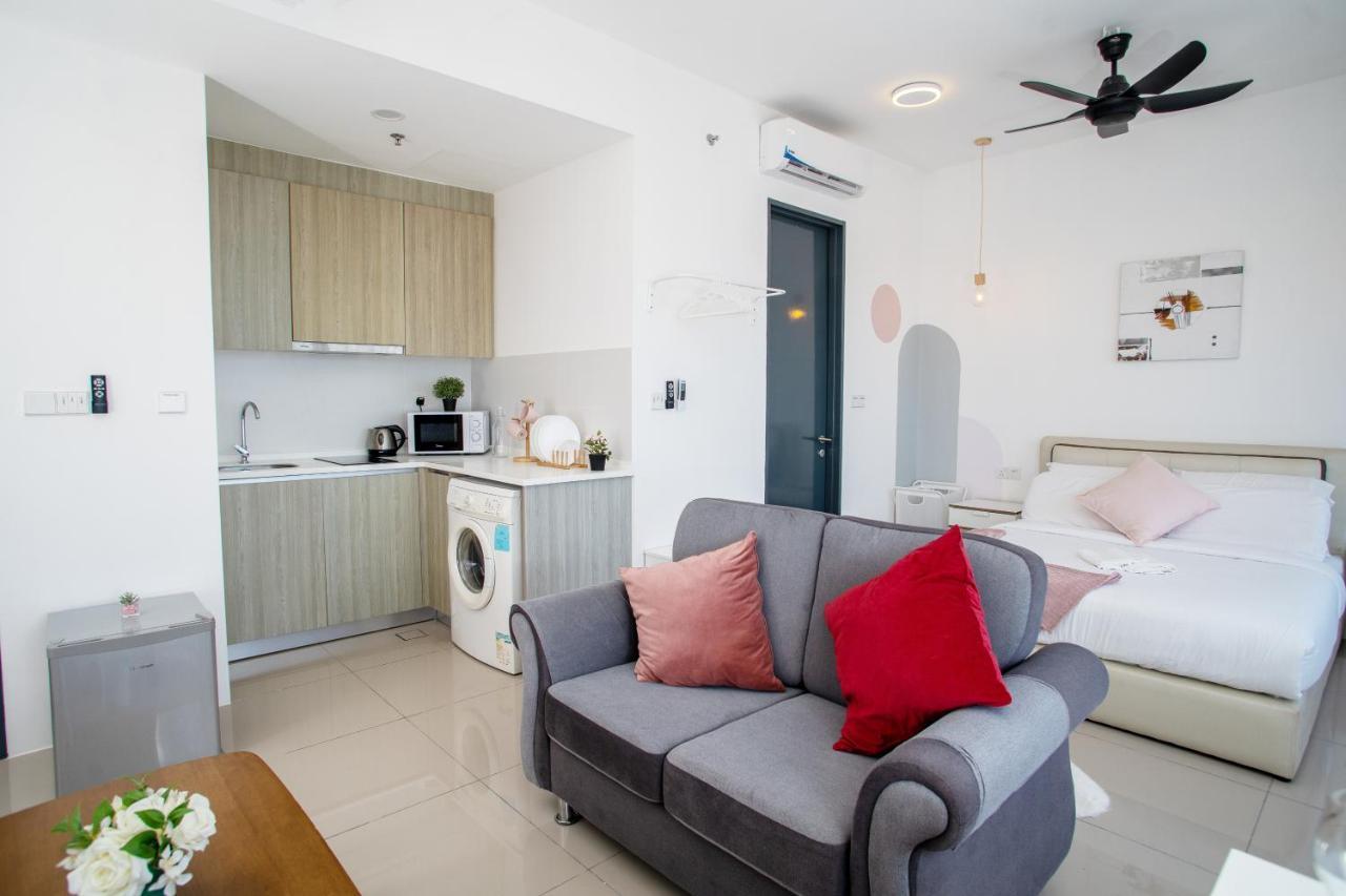 Apartment Tropicana 218 Macalister George Town
